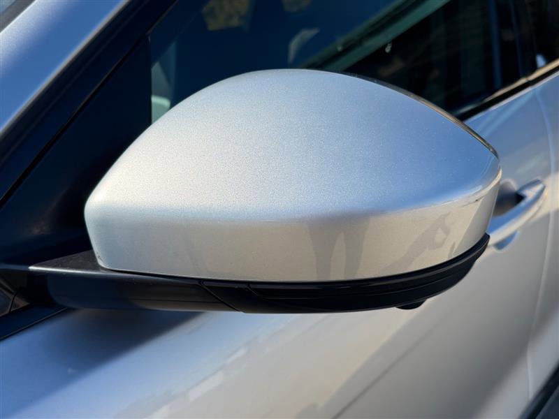 Used 2019 Jaguar F-PACE S image 15