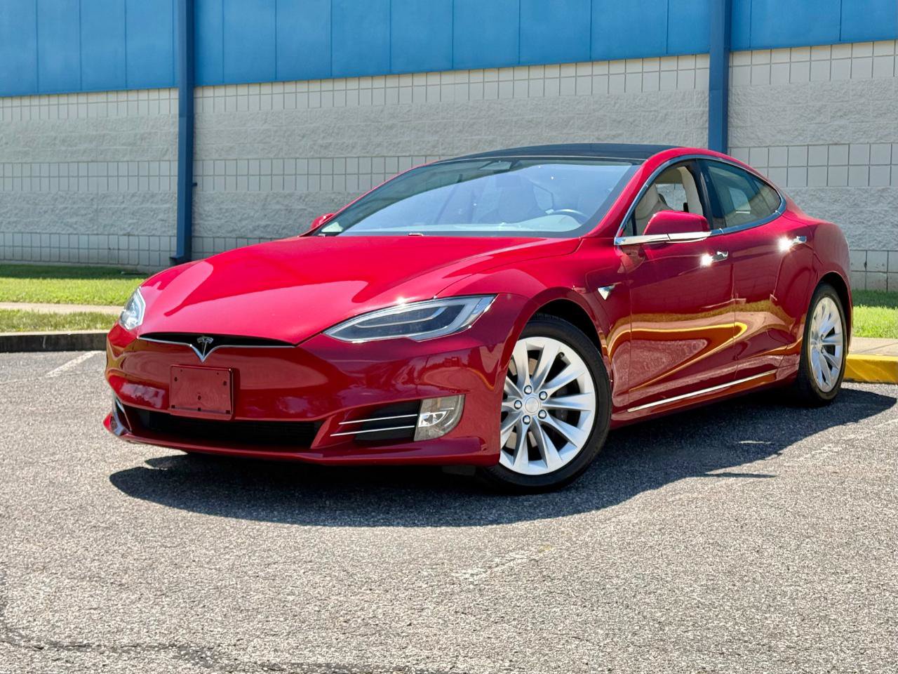 Used 2018 Tesla Model S 100D AWD/4WD image 3