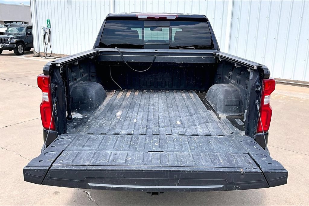 Used 2022 Chevrolet Silverado 1500 High Country w/ Z71 Off-Road Package AWD/4WD image 34