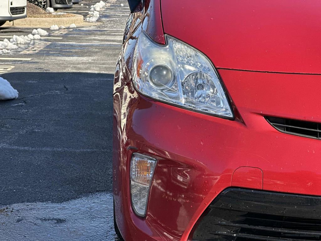 Used 2015 Toyota Prius Four image 8