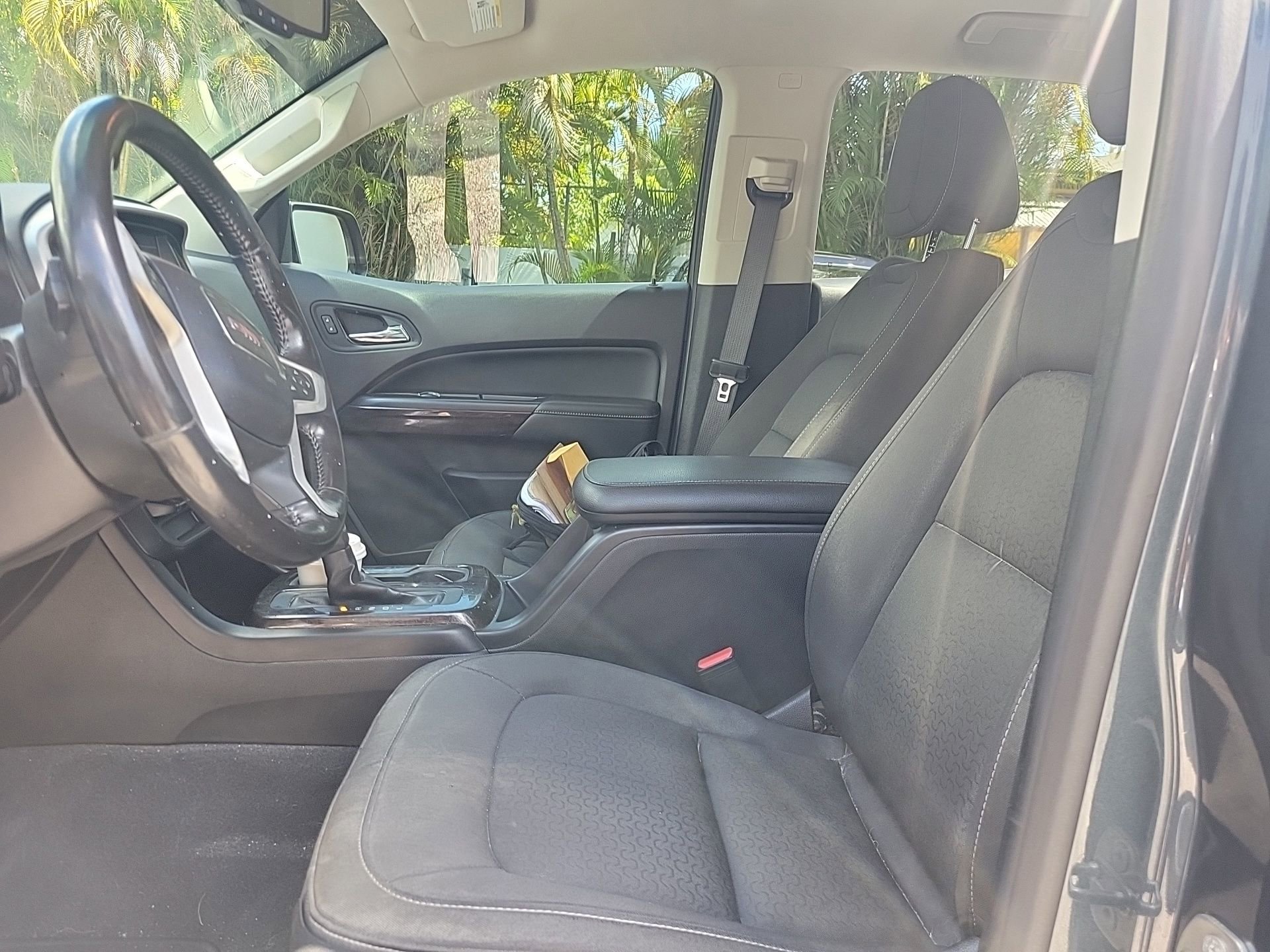 Used 2019 GMC Canyon SLE w/ Elevation Edition RWD image 14