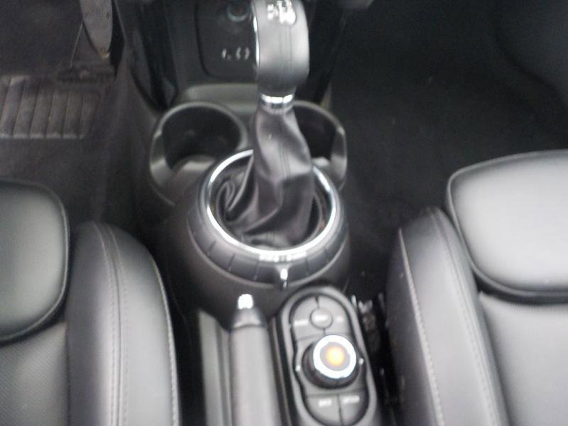 Used 2015 MINI Cooper S image 14