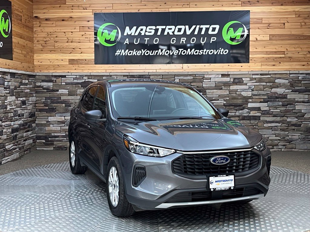 Used 2023 Ford Escape Active AWD/4WD image 5