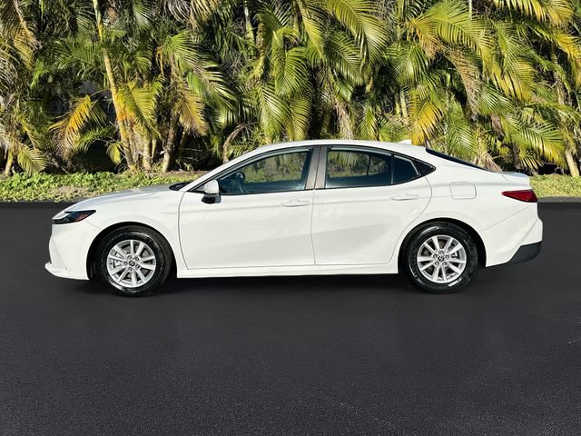 Used 2025 Toyota Camry LE FWD image 8