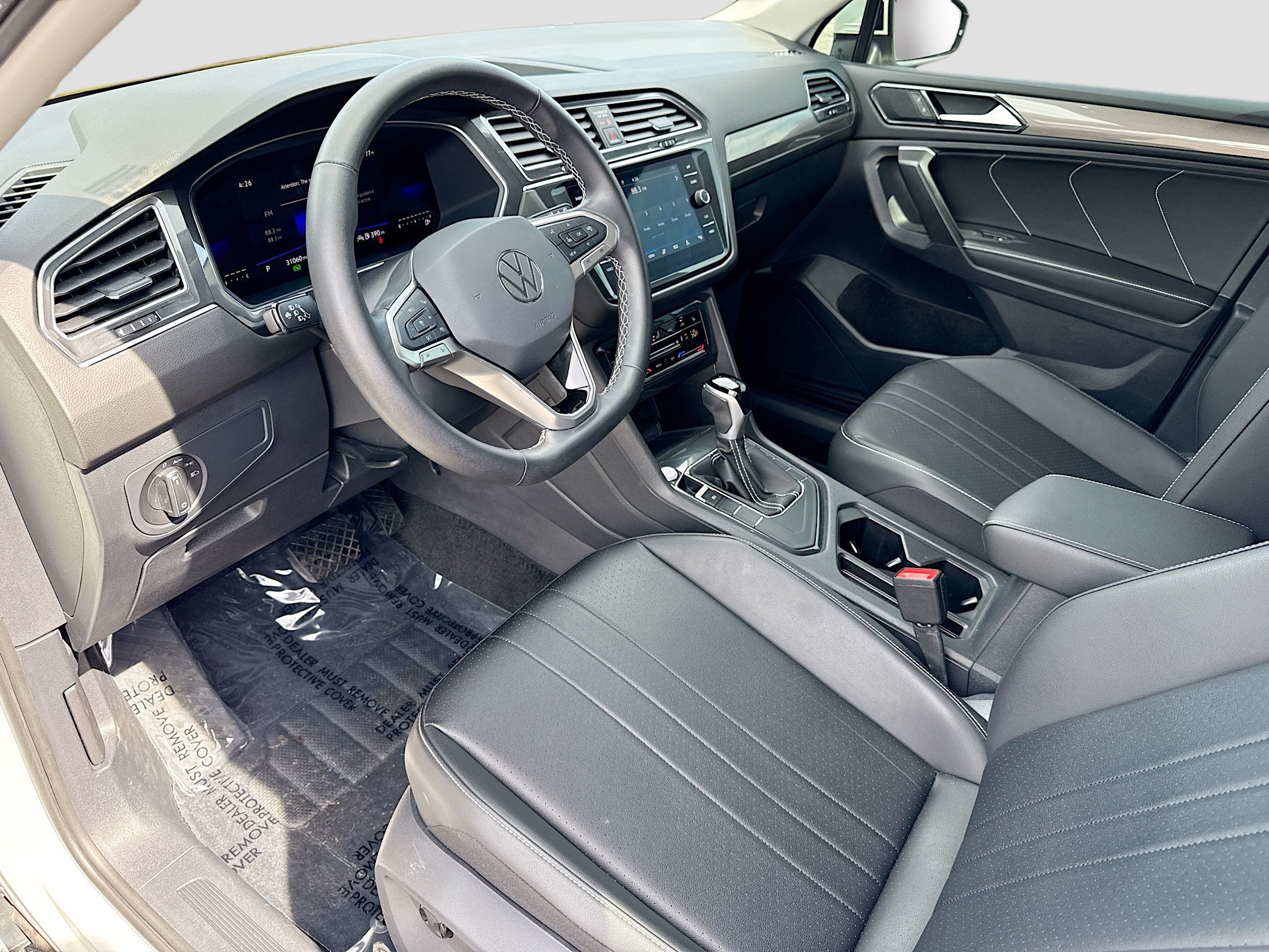 Used 2024 Volkswagen Tiguan SE FWD image 27