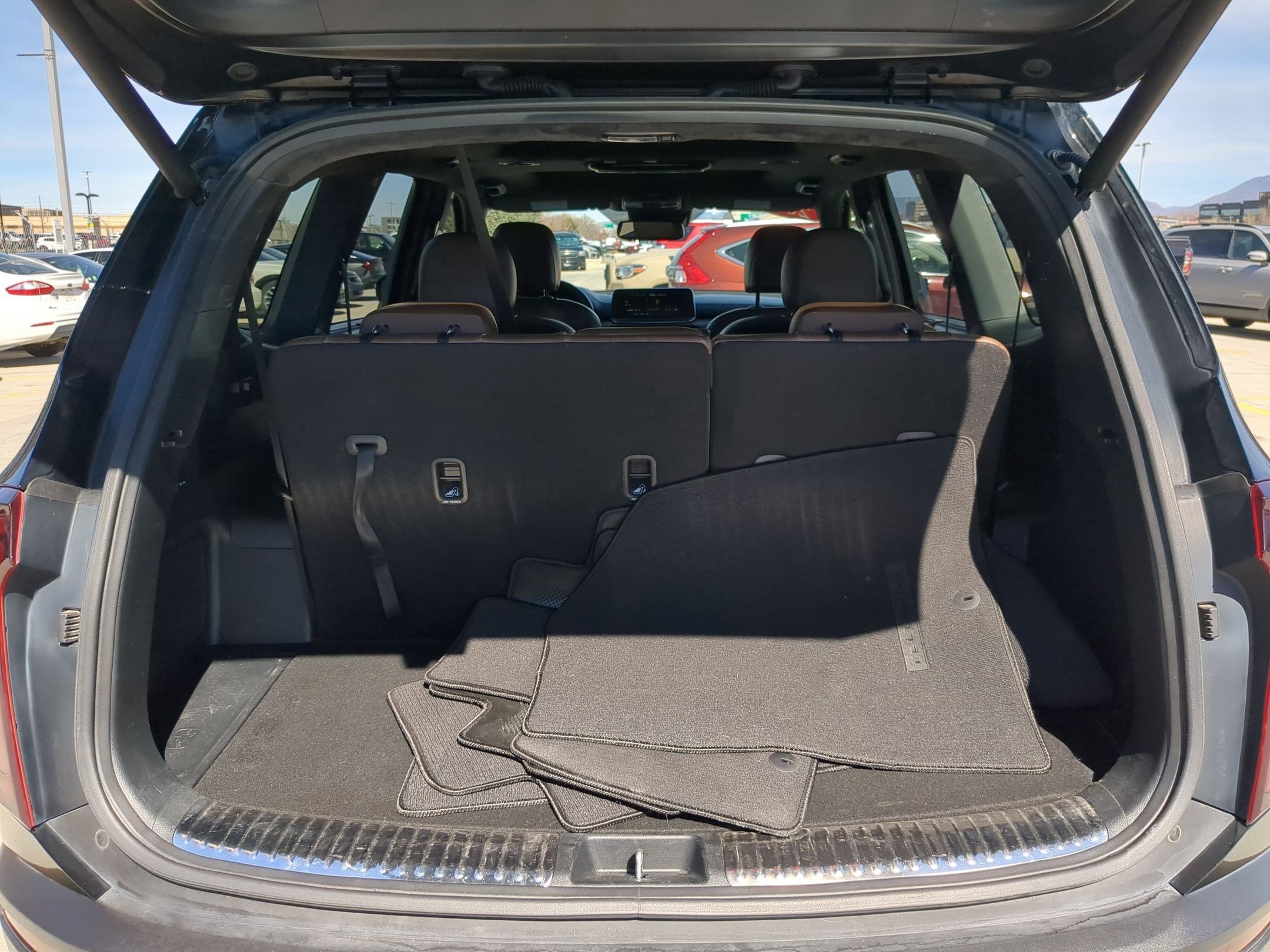 Used 2021 Kia Telluride SX w/ SX Prestige Package image 32