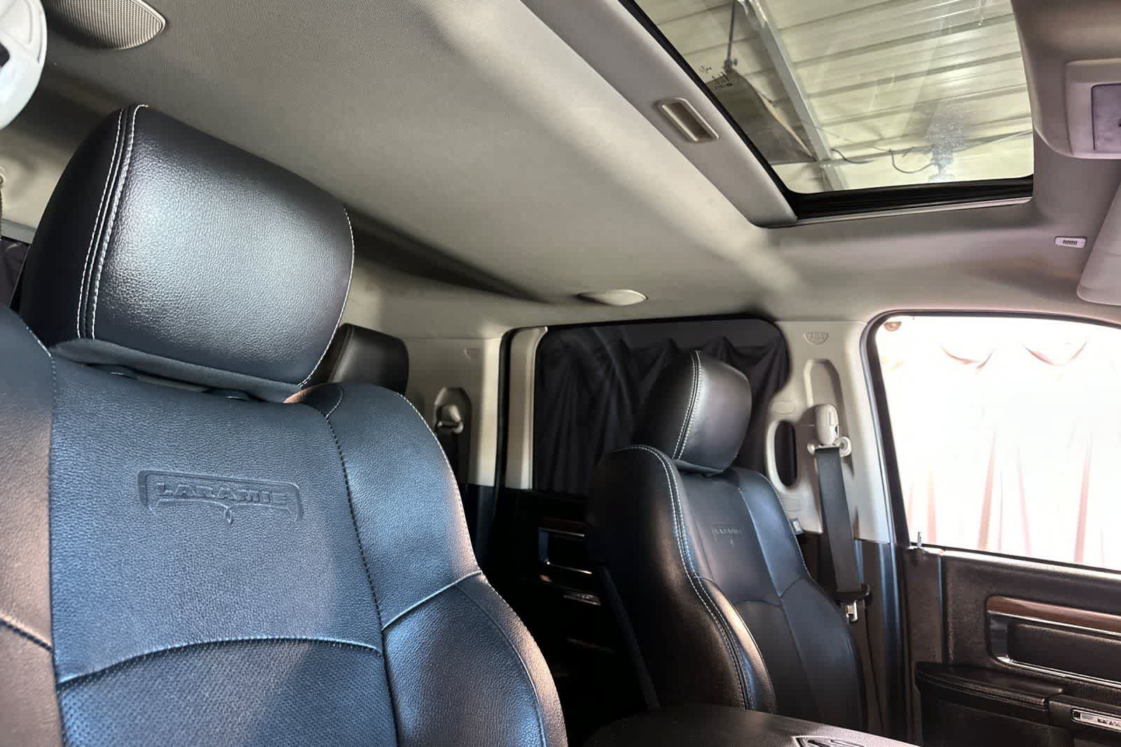 Used 2017 RAM 2500 Laramie w/ Sport Appearance Group AWD/4WD image 19