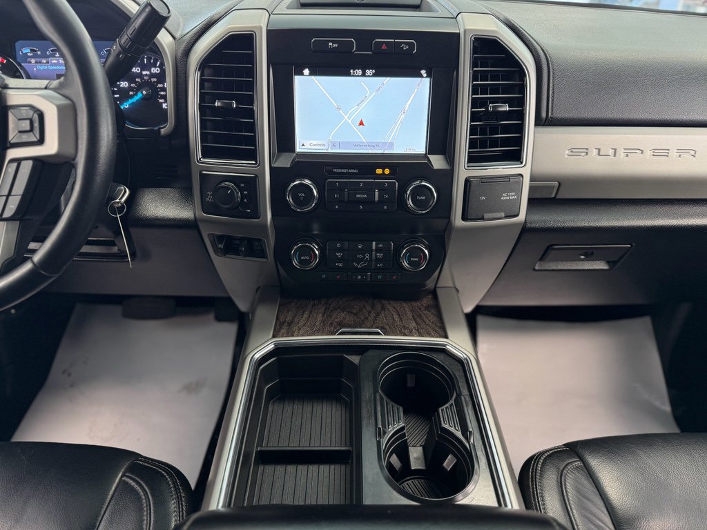 Used 2019 Ford F250 Lariat w/ Chrome Package image 23