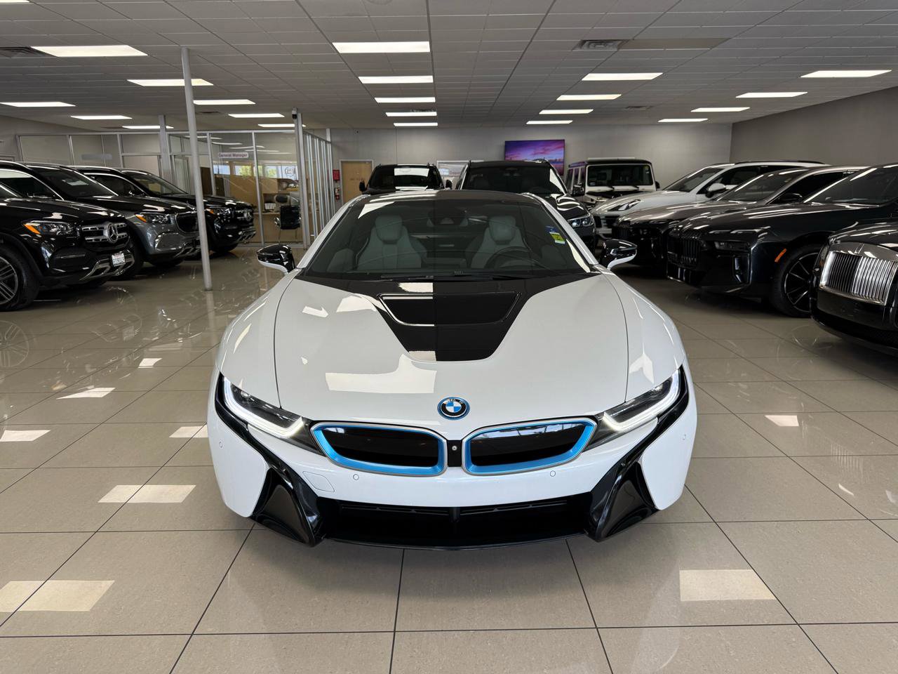 Used 2015 BMW i8 AWD/4WD image 4