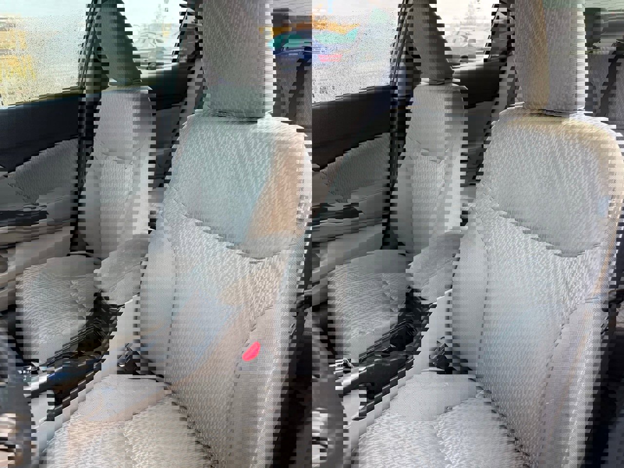 Used 2015 Honda Civic LX image 10