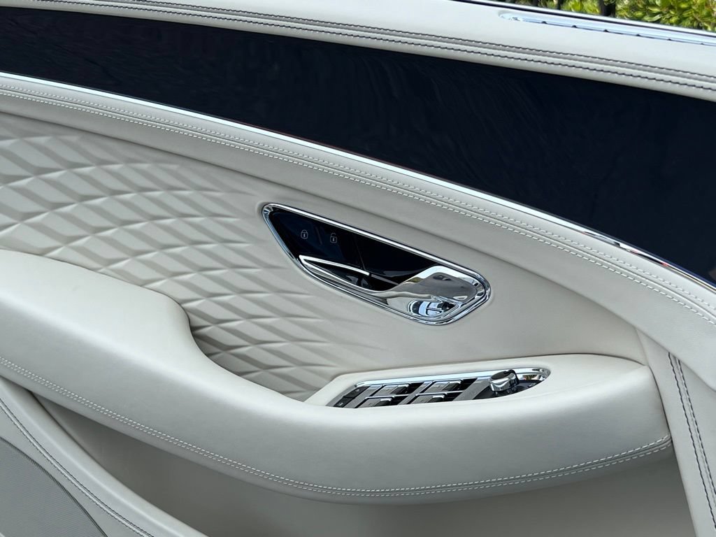 Used 2026 Bentley Continental GTC AWD/4WD image 26