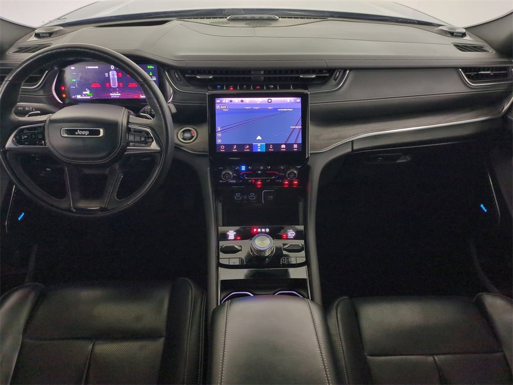 Used 2022 Jeep Grand Cherokee Overland w/ Advanced Protech Group III image 17