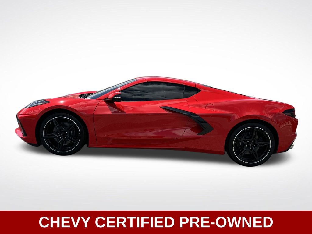Used 2022 Chevrolet Corvette Stingray Coupe w/ 1LT RWD image 3