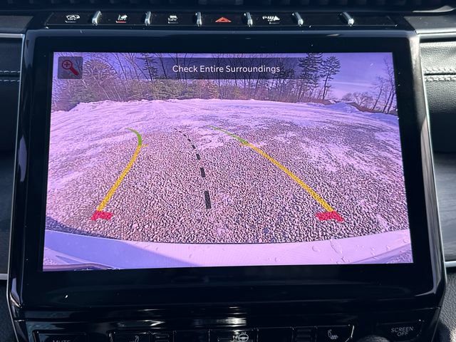 Used 2025 Jeep Grand Cherokee L Limited w/ Black Appearance Package image 38