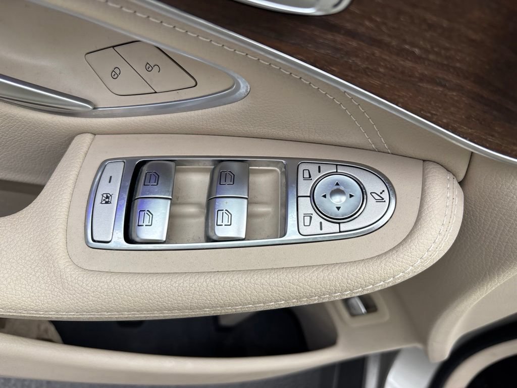Used 2020 Mercedes-Benz GLC 43 AMG 4MATIC image 19