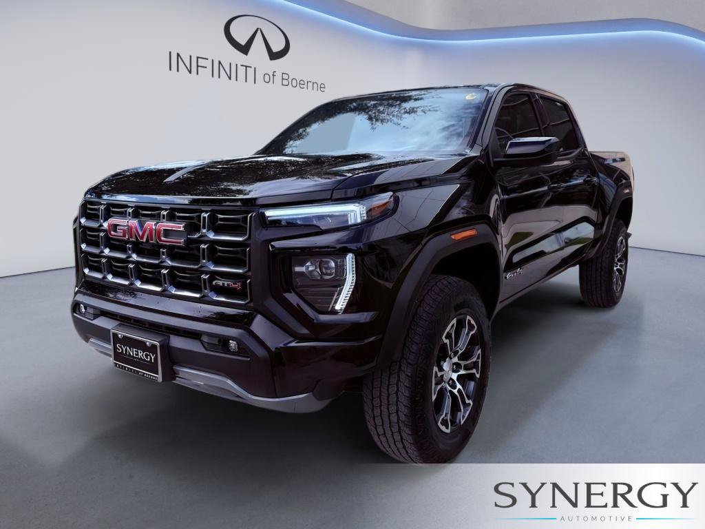 Used 2024 GMC Canyon AT4 AWD/4WD image 2