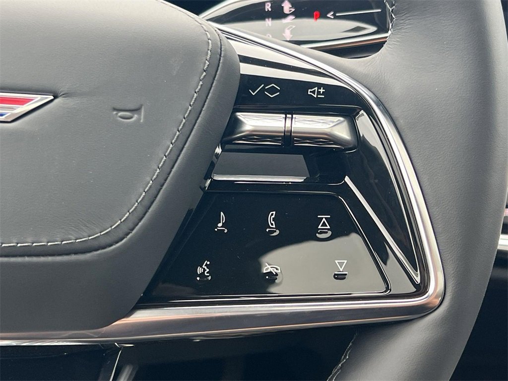 New 2026 Cadillac Lyriq V image 14
