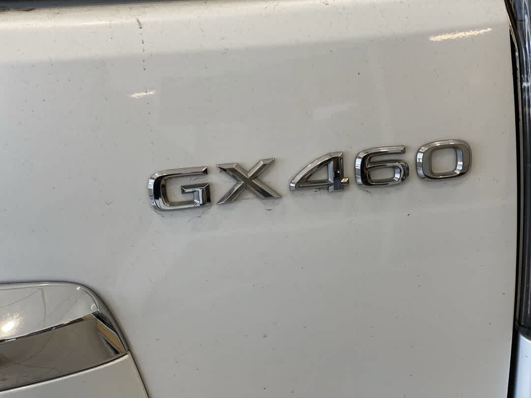 Used 2016 Lexus GX 460 w/ Premium Package AWD/4WD image 11