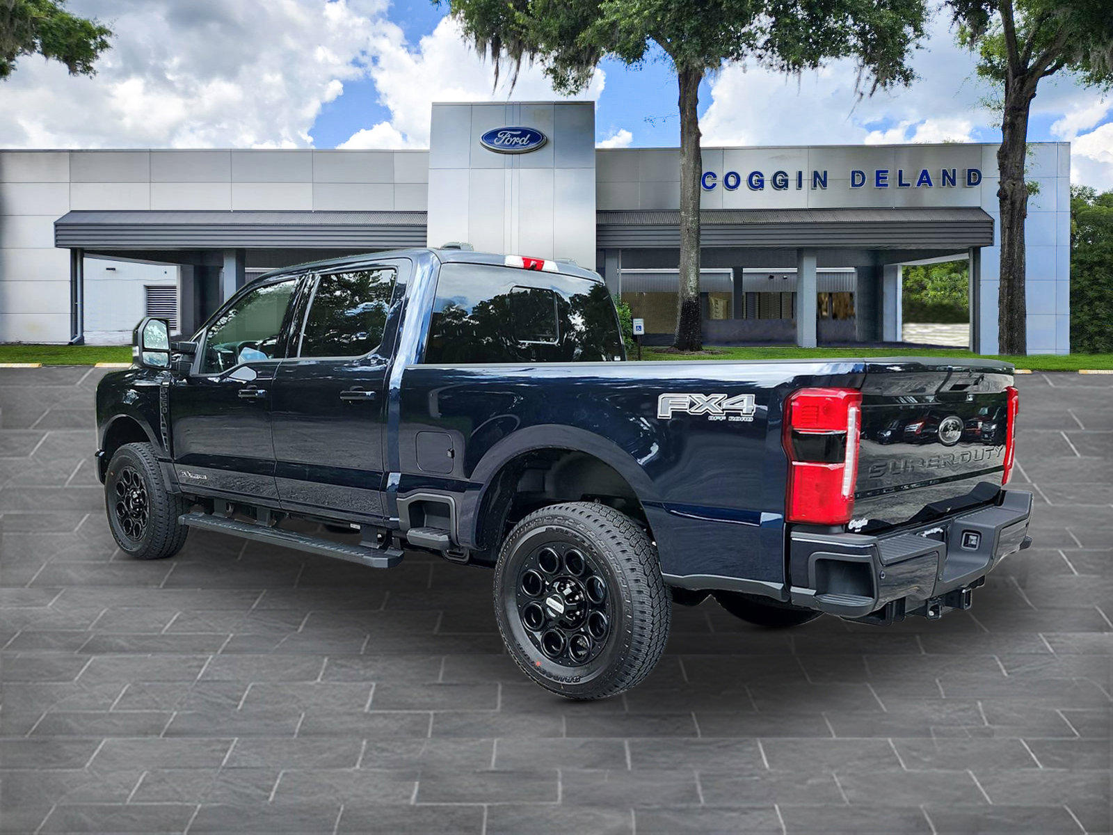 New 2025 Ford F250 Lariat w/ Lariat Ultimate Package image 3