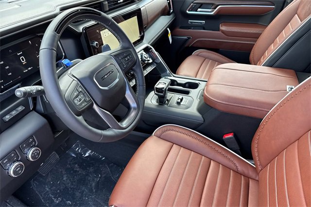 New 2026 GMC Sierra 1500 Denali Ultimate w/ LPO, Black Badging Package image 10