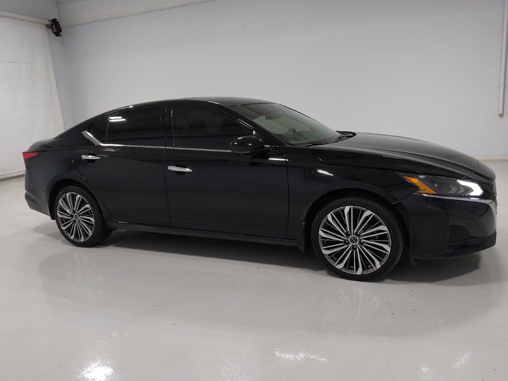 Used 2023 Nissan Altima 2.5 SL image 11