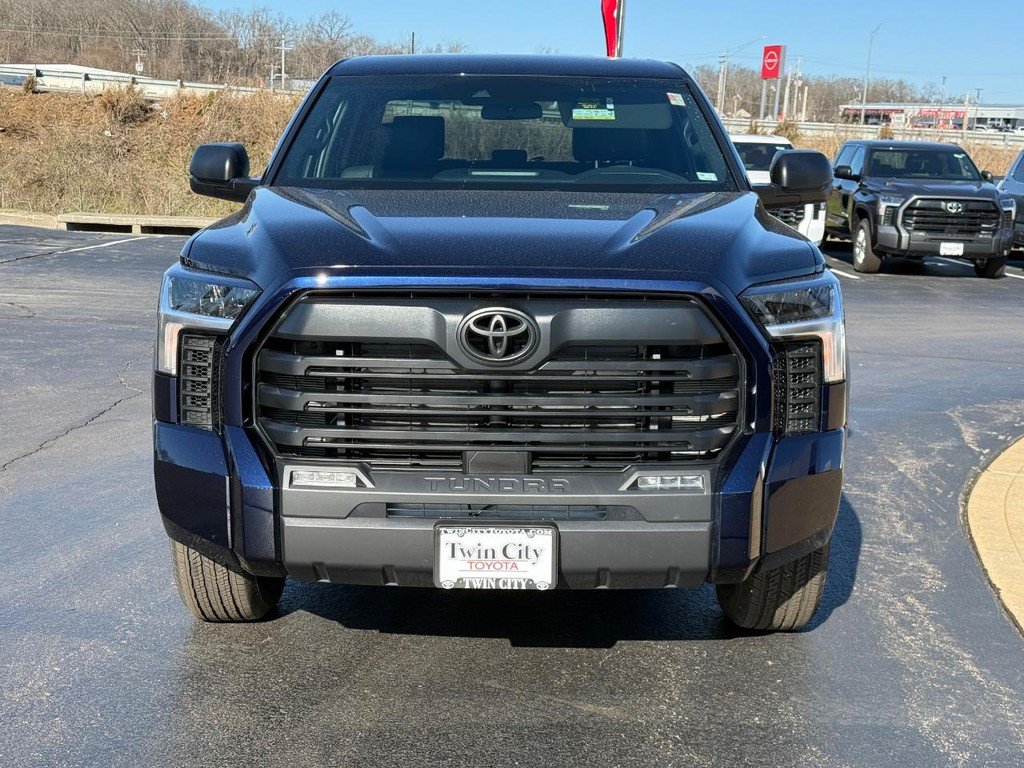 Certified 2025 Toyota Tundra SR5 w/ SR5 Premium Package AWD/4WD image 10