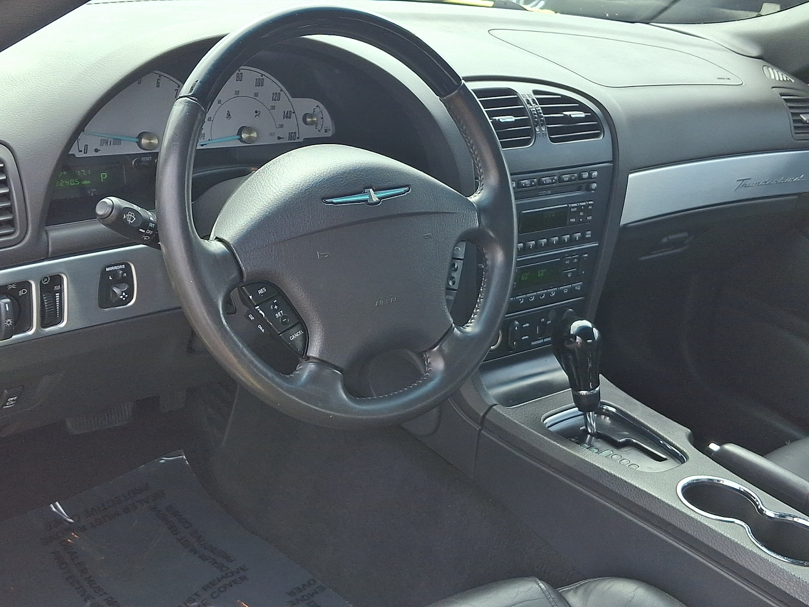 Used 2002 Ford Thunderbird RWD image 12