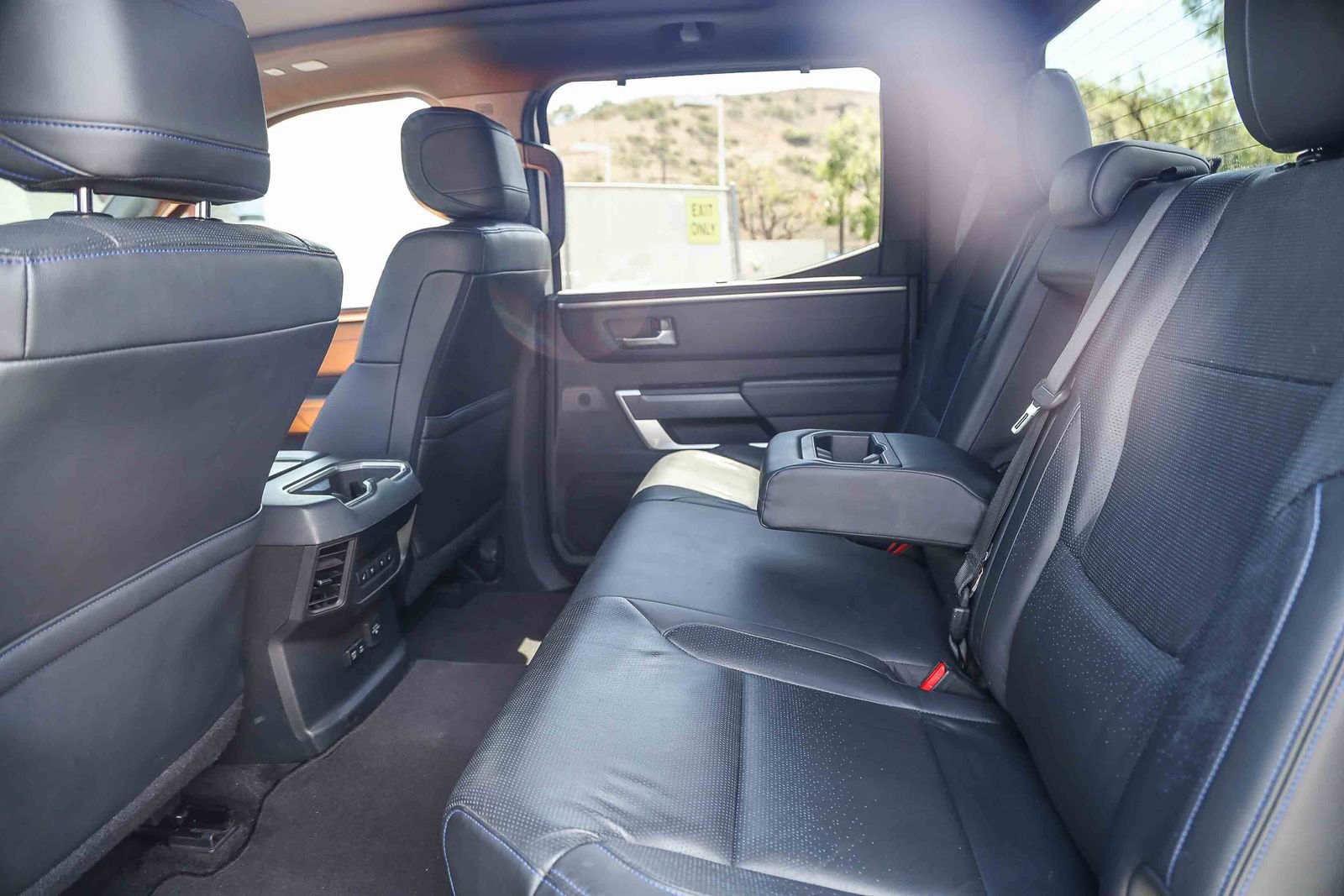 Used 2022 Toyota Tundra Platinum RWD image 19