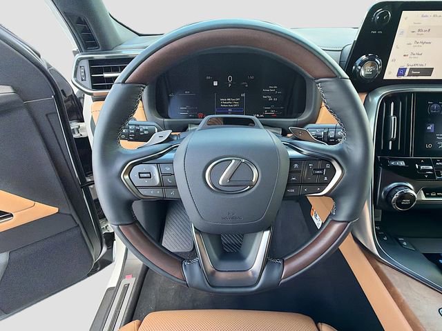 New 2026 Lexus LX 600 4WD w/ Luxury Package image 41