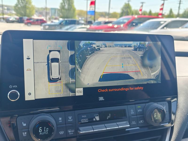 Used 2024 Toyota Grand Highlander AWD image 19