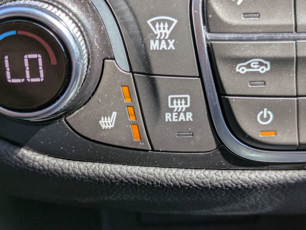 Used 2024 Chevrolet Equinox Premier w/ LPO, Cargo Package image 21