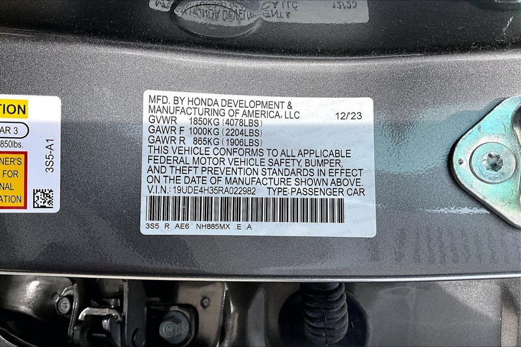 Used 2024 Acura Integra A-Spec FWD image 38