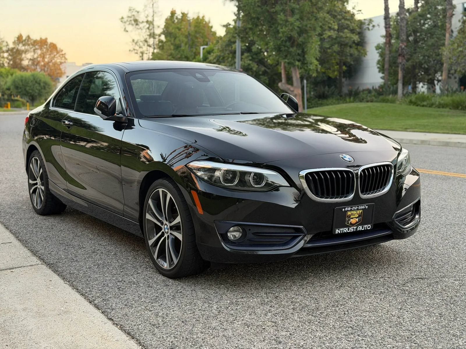Used 2018 BMW 230i Coupe RWD image 3