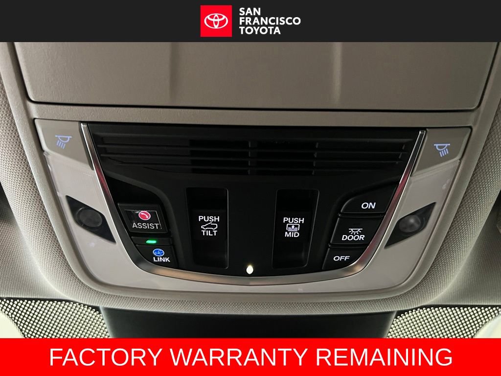 Used 2024 Acura MDX w/ Advance Package AWD/4WD image 30