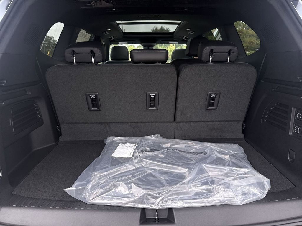 New 2026 Buick Enclave Sport Touring w/ Power Package image 27