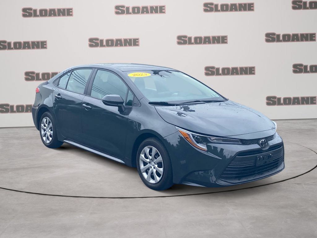 Used 2023 Toyota Corolla LE FWD image 7