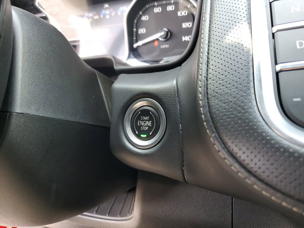 Used 2021 GMC Yukon XL SLT w/ SLT Premium Package RWD image 29