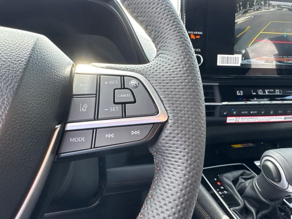 New 2026 Toyota Sienna Limited AWD/4WD image 17