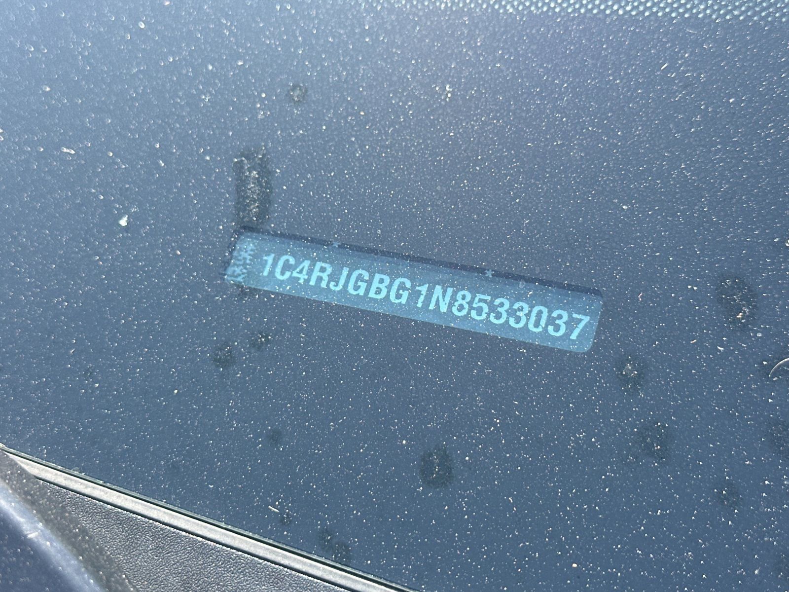 Used 2022 Jeep Grand Cherokee Limited image 39