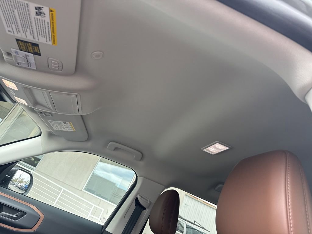 Used 2024 Ford Bronco Sport Outer Banks w/ Tech Package image 17