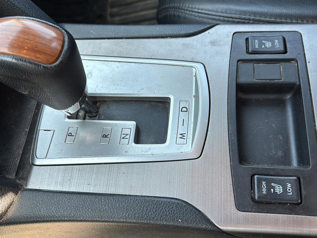 Used 2014 Subaru Outback 2.5i Limited image 3