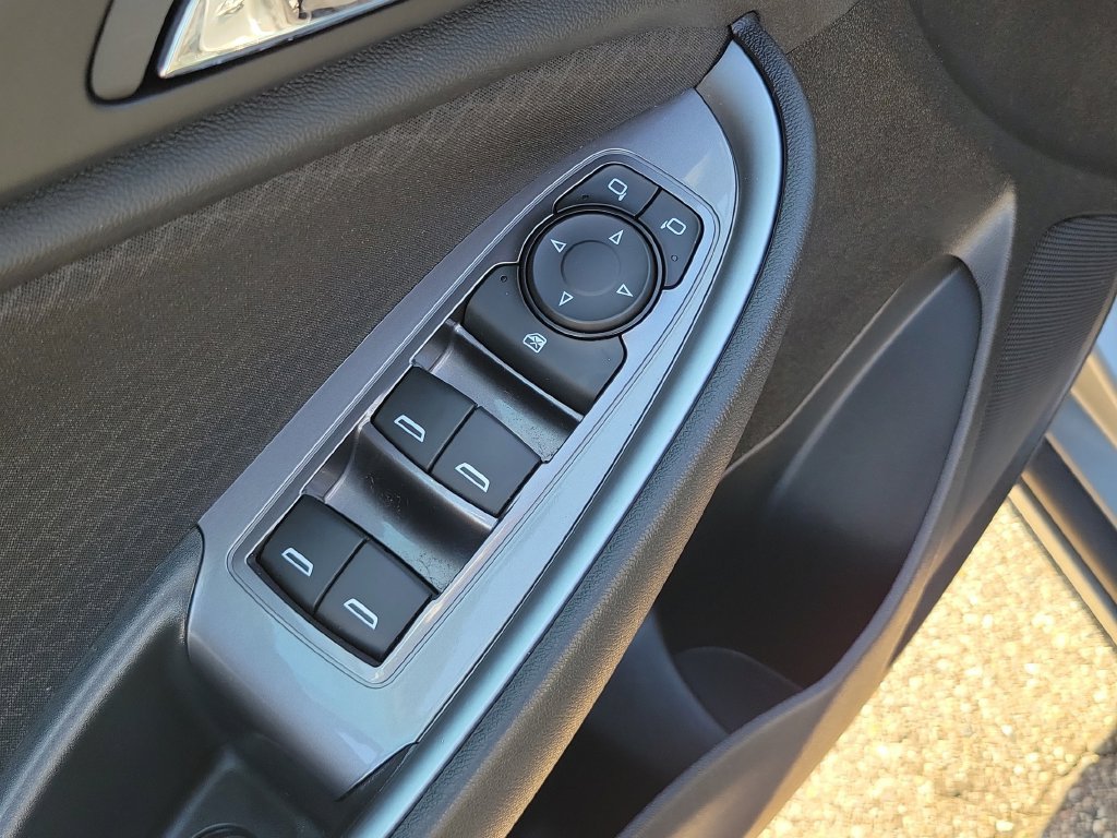 Used 2024 Chevrolet Malibu LS FWD image 11