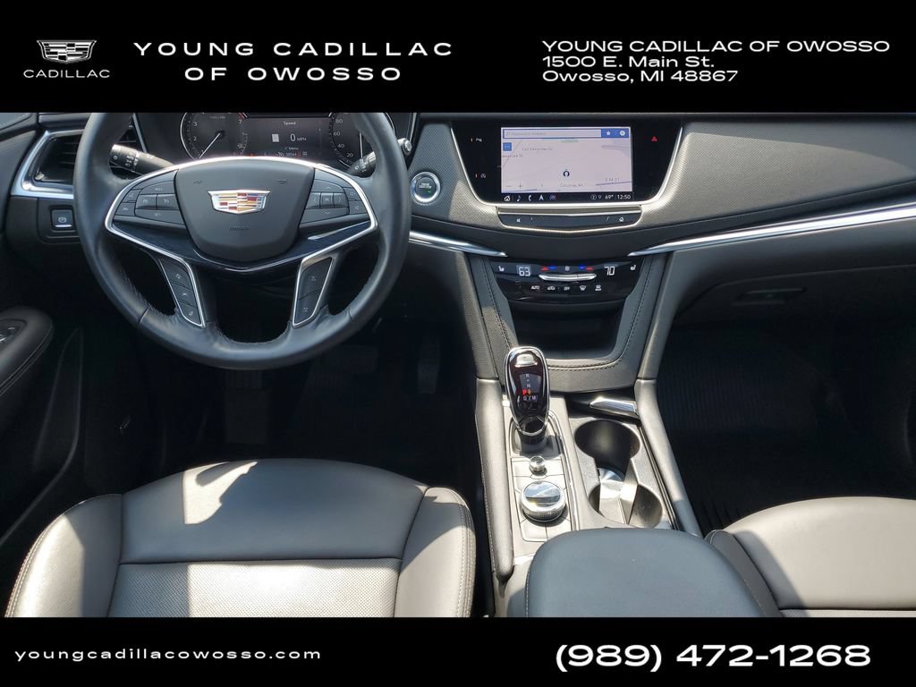 Used 2024 Cadillac XT5 Premium Luxury w/ LPO, Floor Liner Package AWD/4WD image 25