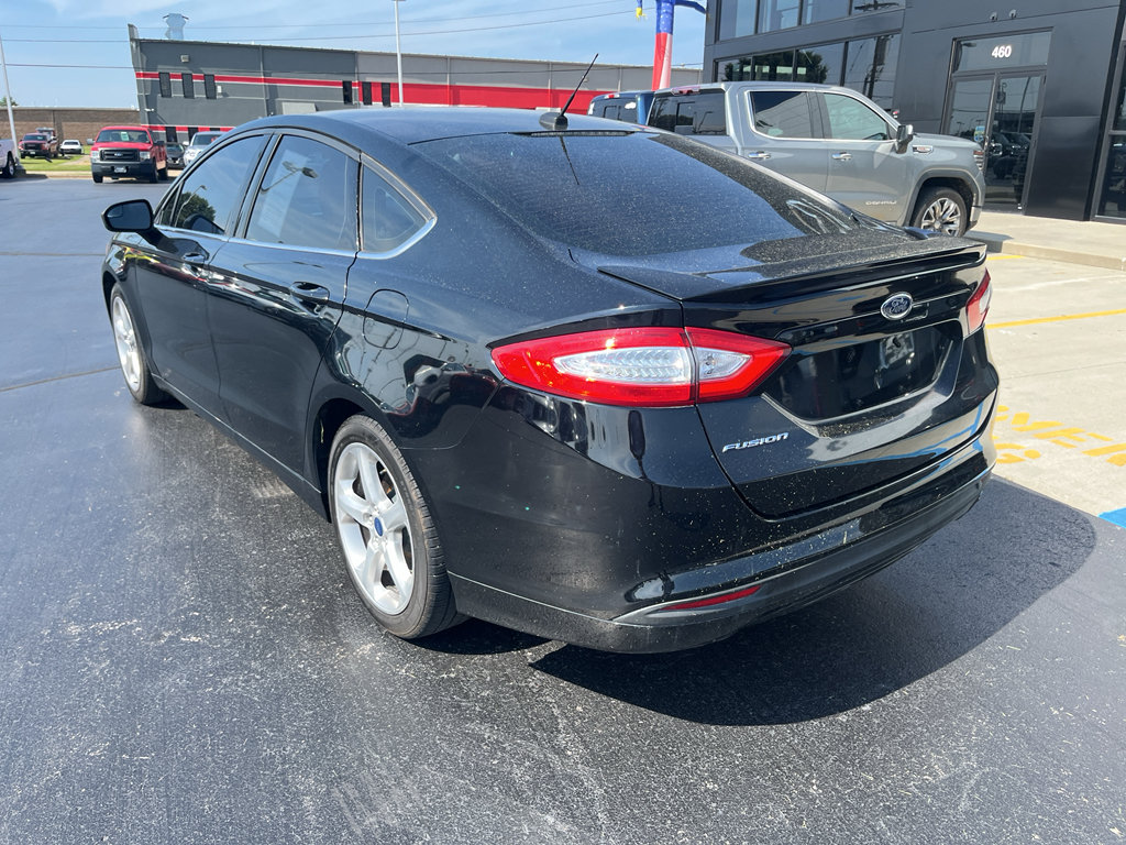 Used 2016 Ford Fusion S w/ Equipment Group 101A FWD image 10