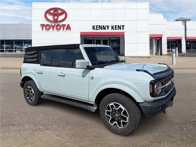 Used 2022 Ford Bronco Outer Banks AWD/4WD video 1
