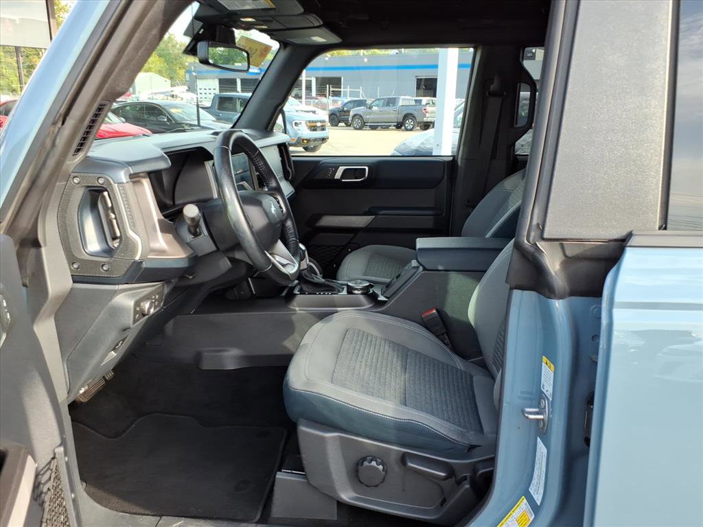 Used 2022 Ford Bronco Outer Banks image 10