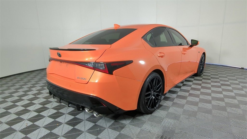Used 2023 Lexus IS 500 image 5