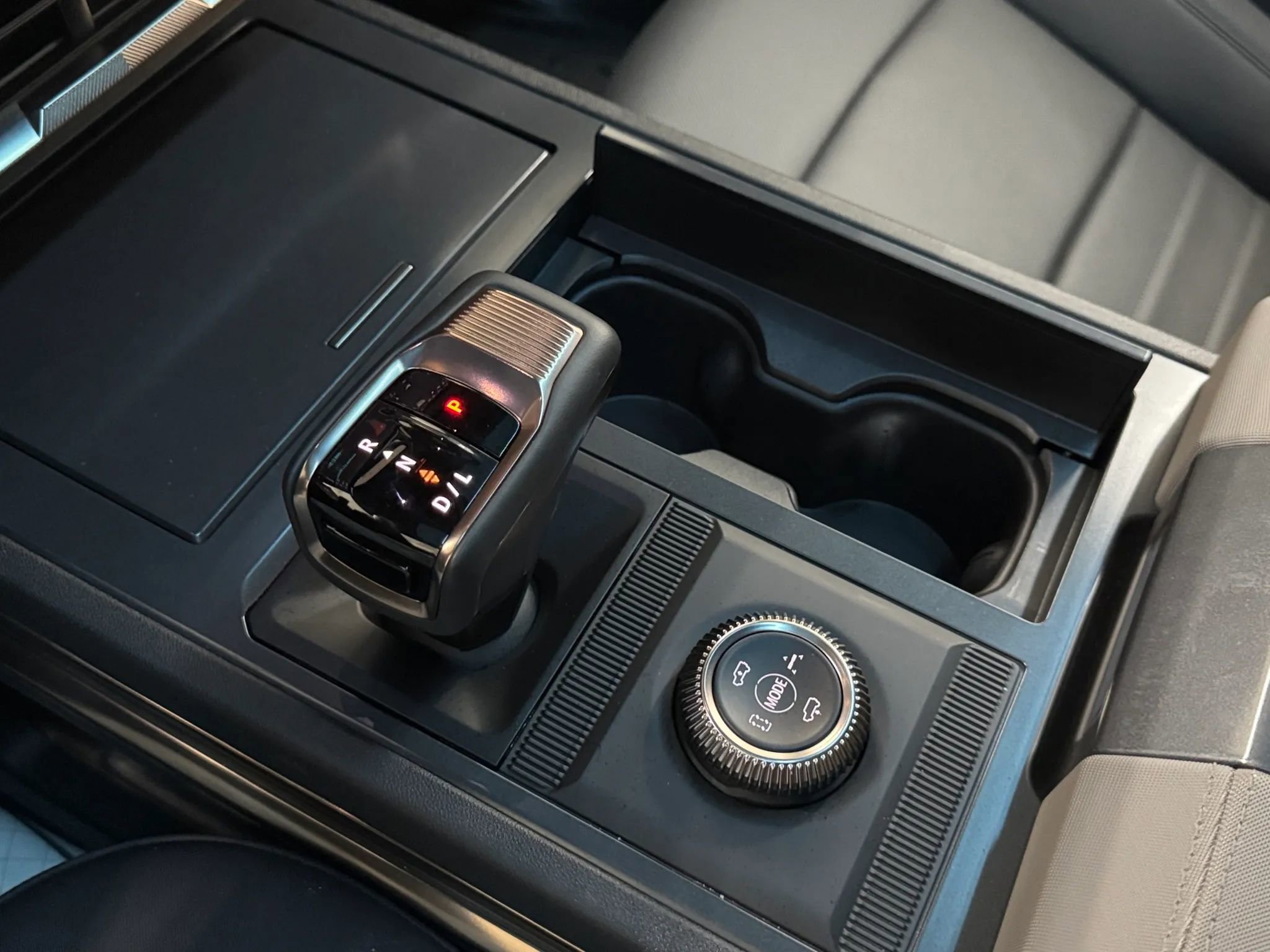 Used 2024 GMC Hummer EV 3X w/ Omega Edition image 25