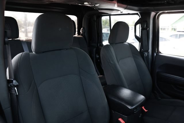 Used 2020 Jeep Gladiator Sport w/ Quick Order Package 24S AWD/4WD image 19