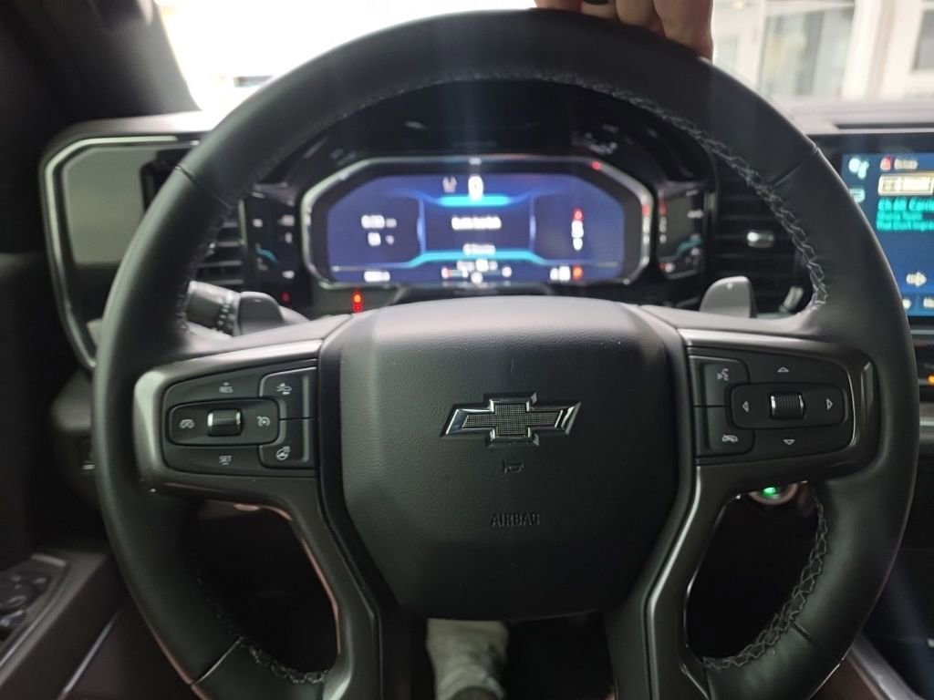 Used 2024 Chevrolet Silverado 1500 High Country w/ Midnight Edition AWD/4WD image 45
